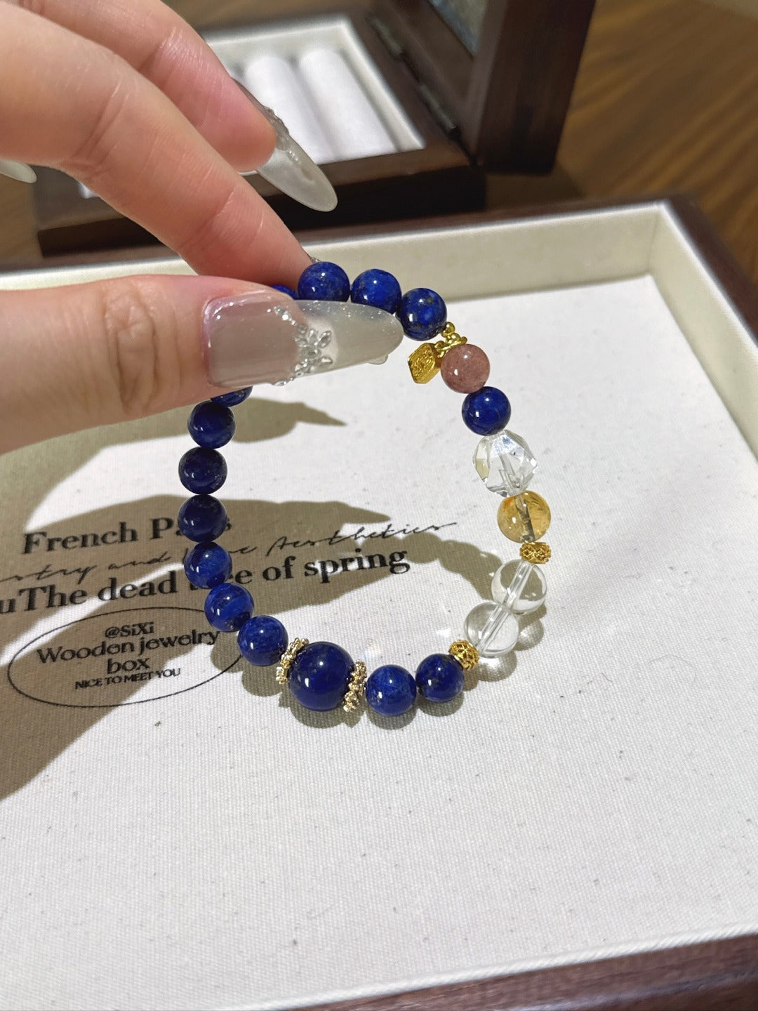 ▫️▪️ Lapis lazuli white crystal strawberry crystal bracelet